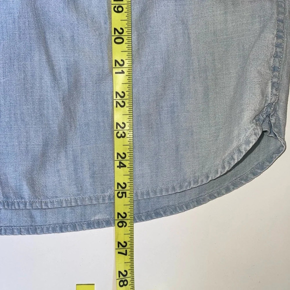 J. Crew 100% Cotton Light Wash Chambray Button Front Shirt Xxsmall Women’s - Picture 8 of 11